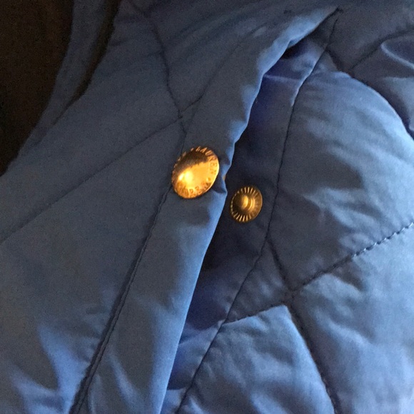 Vest - Picture 3 of 3